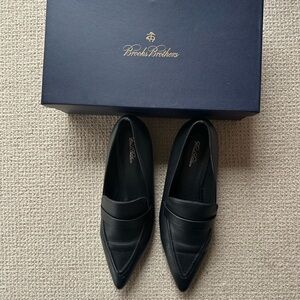 Brooks Brothers Classic Navy Blue Leather Loafers